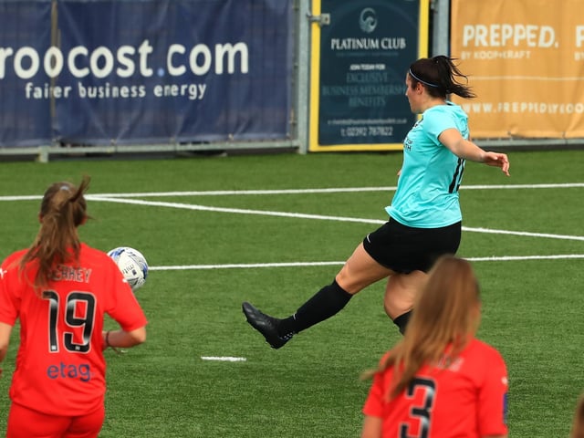 Dani Lane scores. Picture by Dave Haines