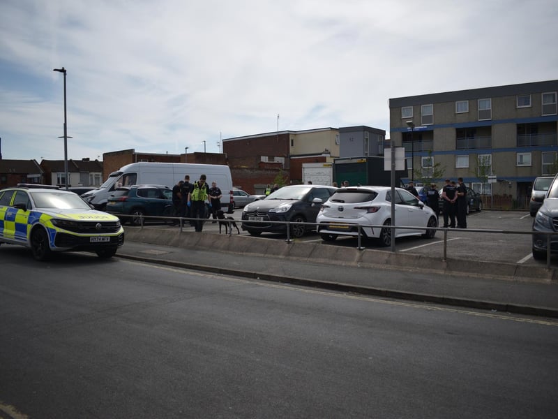 Massive police response to Fratton incident as officer injured and man arrested