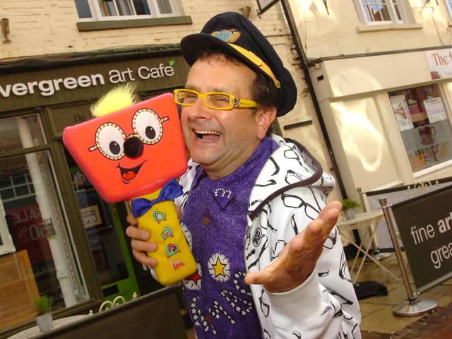 Is it Timmy Mallett or Steve Canavan?