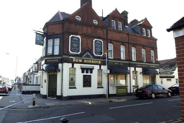 Built in the 1880s, The New Roebuck was in New Road, Buckland, and it closed after planning permission was granted in 2011 to turn it into flats