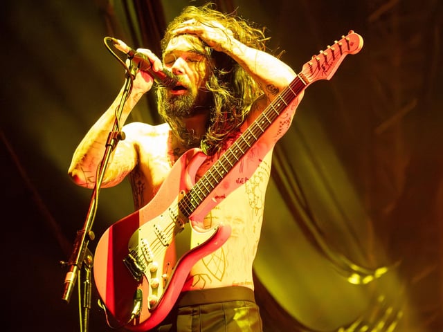 Pictured - Biffy ClyroPhotos by Alex Shute