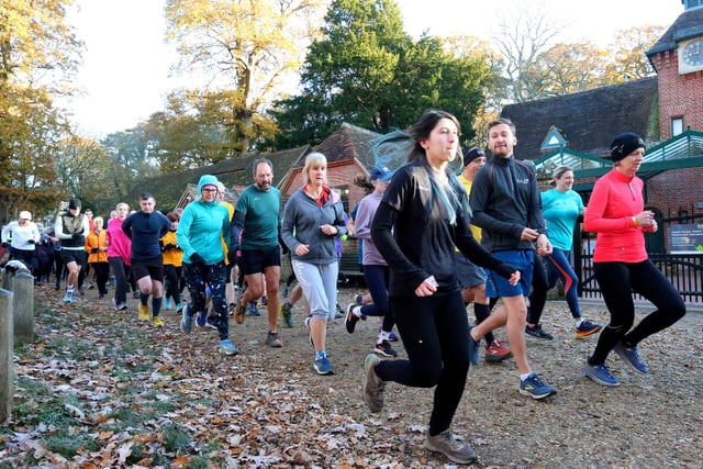 Runners at the start at Staunton Country Park, Havant