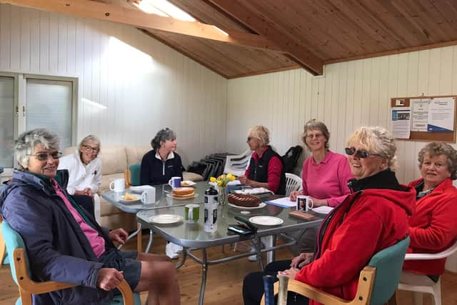 Wickham v Warsash 2 Ladies masters (from left) Janet Beal, Rona Thurston, Sue North, Anne Hall, Maggie Allan, Denise Franks, Carol Duckworth. Julie Scaife took the photo