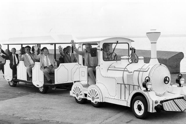 The landtrain at Southsea seafront in August 1989 PP1530
