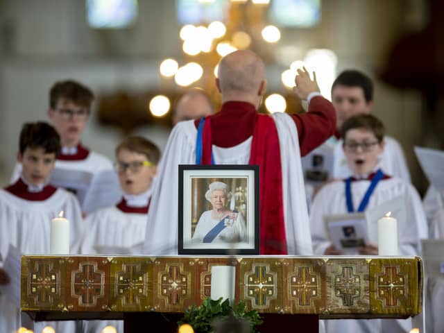Portsmouth Cathedral welcomed people from across the city to take part in a Service of Commemoration and Thanksgiving for the Life of Her Late Majesty Queen Elizabeth II.