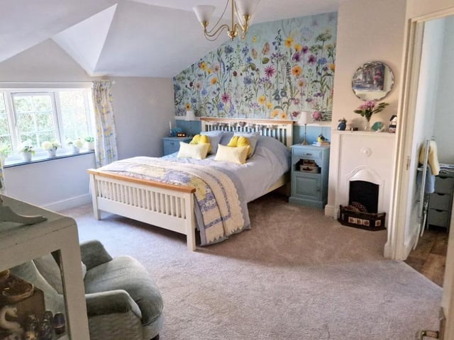 This home has been designed in a way that creates a cosy and warm atmosphere.