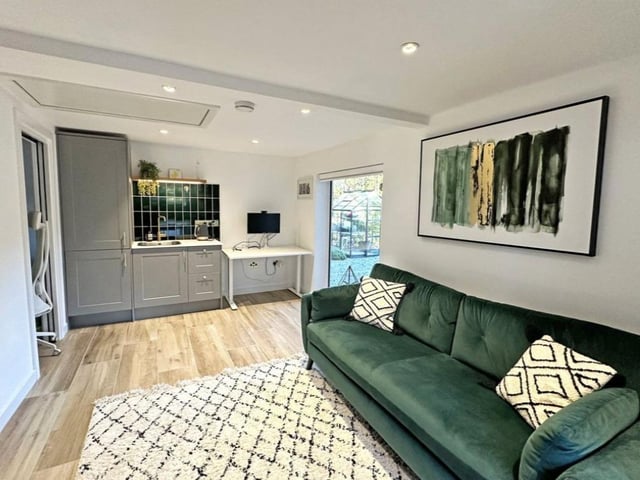 The listing says: "An internal inspection is highly recommended to appreciate the quality of this property."