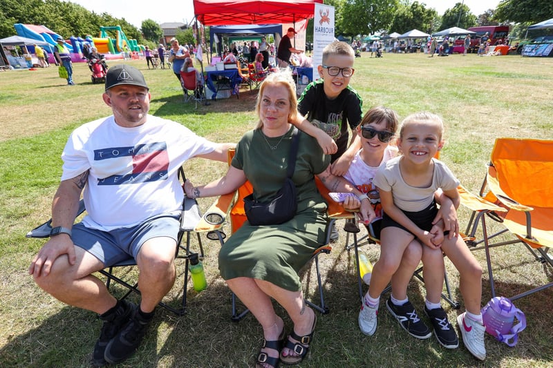 The Shellem family. Fundraiser for Harbour Cancer Support, Walpole Park, Gosport
Picture: Chris Moorhouse (220625-10)