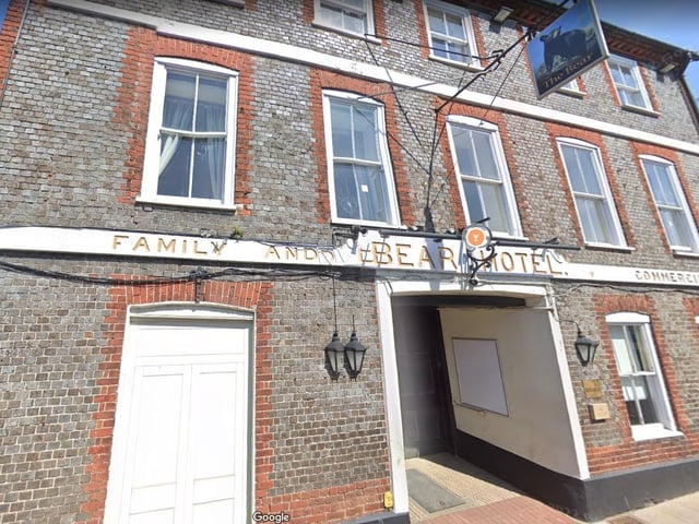 Bear Hotel, 15 East Street, Havant, PO9 1AA - rated 3.6 out of 5 according to Google reviews