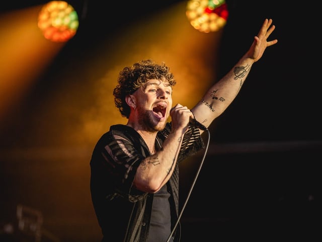 Tom Grennan has skyrocketed to popularity in the past few years.