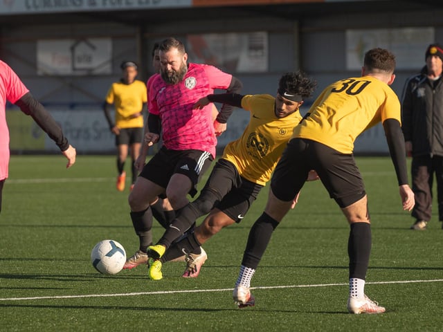 Freehouse (pink) v FFTP. Picture by Keith Woodland