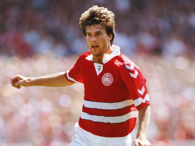 Pompey Pedro says: Michael Laudrup arrives at Fratton Park for Portsmouth’s debut season in the Premier League. Fails to dislodge Nigel Quashie and Richard Hughes, and is outcultured by Patrik Berger.     Picture: Ben Radford/Allsport/Getty Images