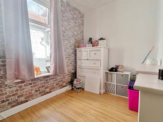 This property comes with three bedrooms, one bathroom and one reception room.