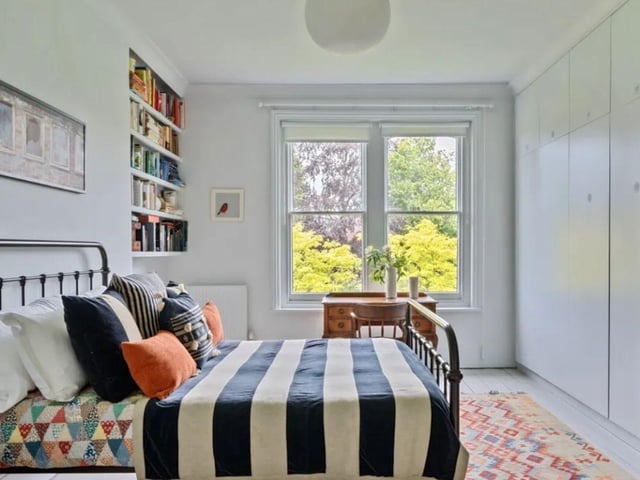 The listing says: "Step outside to the extensive landscaped garden, a true haven for nature lovers and outdoor enthusiasts. The meticulously maintained grounds offer a perfect setting for outdoor gatherings, totally safe for both children and pets, al-fresco dining, or simply unwinding in the embrace of nature's beauty."