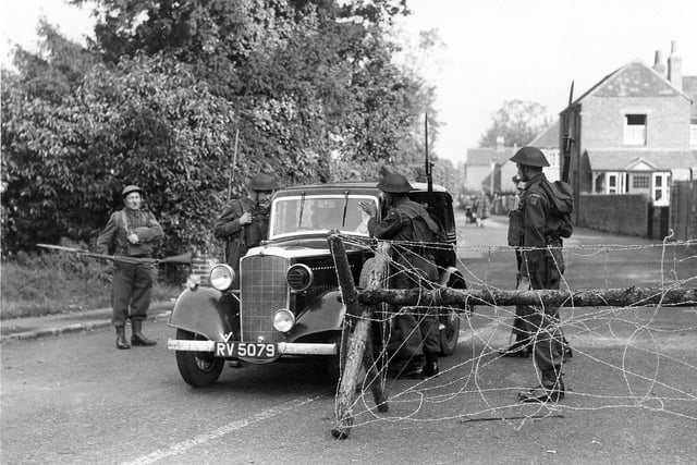 Members of the Home Guard man a checkpoint locally. The News Portsmouth PP236