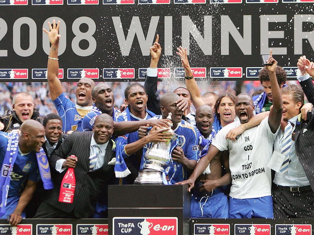League titles: 2; FA Cup: 2; League Cup: 0; European trophies: 0; Total trophies: 4.
