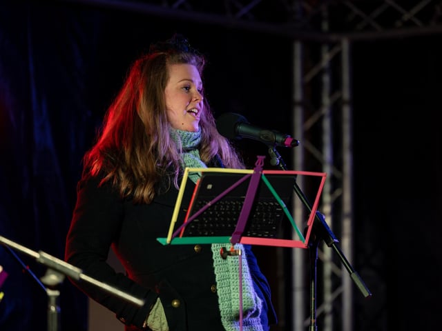 Warming up the crowd with seasonal favourites in Gosport High Street. Picture: Mike Cooter (251123)