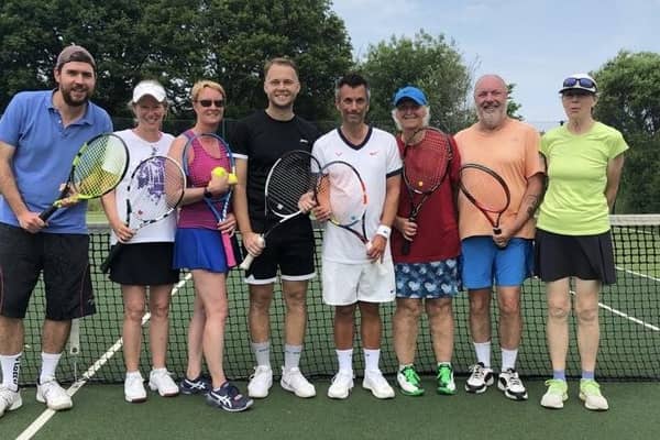 Ryde Lawn 2 v Southsea 1 mixed (from left) John Kemble, Dawn Dewilde, Ashley Law Andy Zharikov Paul New, Kahren Barter, Karl Bateman, Susan Spurway