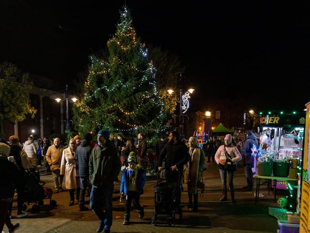The Christmas lights in Gosport High Street, alongside the stalls of the Christmas Market. Picture: Mike Cooter (251123)