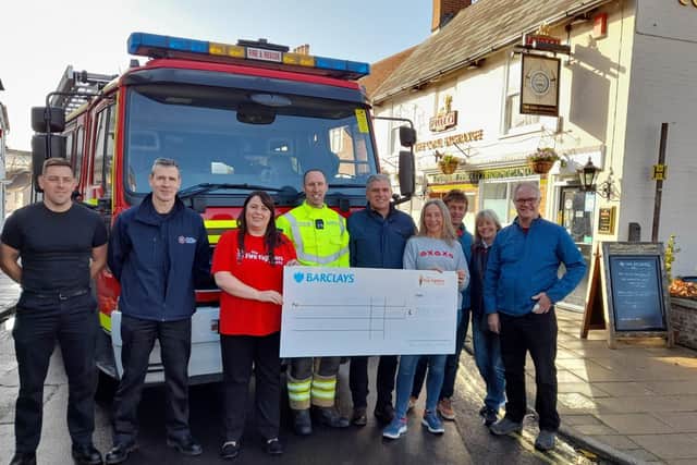 The cheque presentation