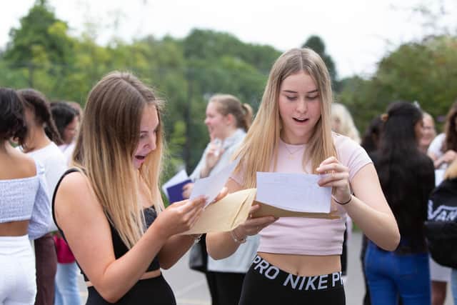 Jemima Chappell and Ellie-Lee Cocks on GCSEs results day at Oaklands Catholic School, Waterlooville, on 12 August 2021


Picture: Habibur Rahman