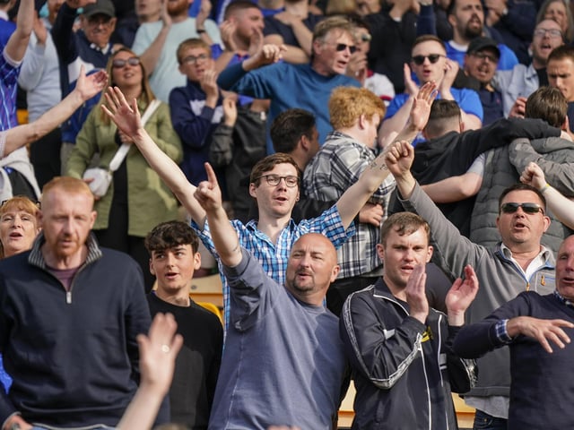 1,889 made the trip to see Pompey's 5-3 win at Carrow Road.