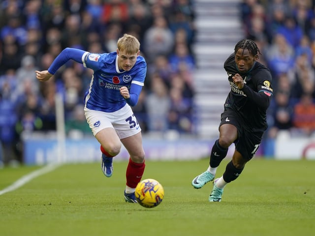 Paddy Lane attempts to set up a Blues attack down the right wing
