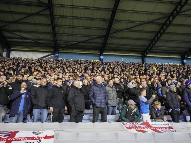 1,460 Pompey fans made the mid-week trip to Oxford United on Tuesday evening.