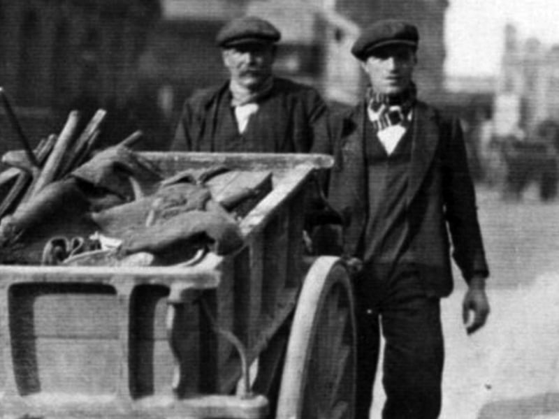 Boxer Steve Goldring (right) kept fit by digging trenches for Portsmouth Water Company