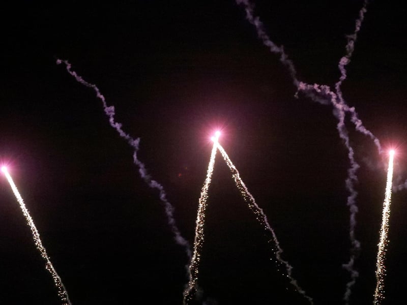 Portsmouth City Council's firework display on Southsea CommonPicture: Chris Moorhouse (jpns 011123-53)