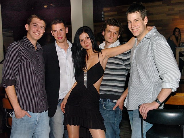 A night out at Tiger Tiger in Gunwharf Quays, Portsmouth in 2007. Picture: (074075-0134)