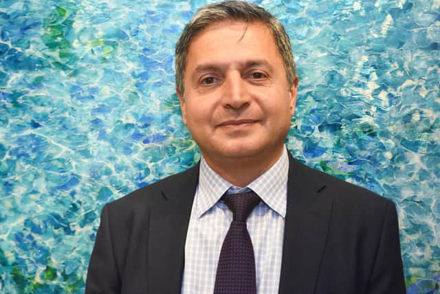Surgical oncologist Proffessor Alex Mirnezami