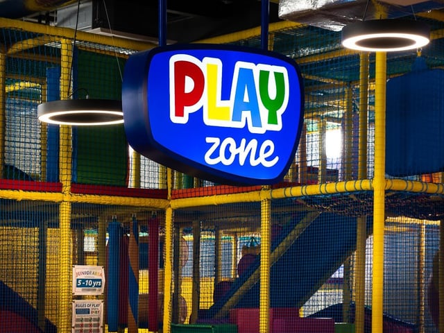PlayZone, in Cosham, is a fantastic place to visit with children. It’s suitable for all ages with various play areas for all your soft play needs.