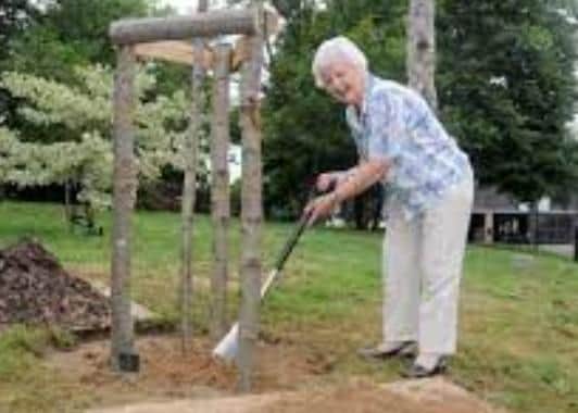 Gwen Blackett, ex-Purbrook councillor has died.