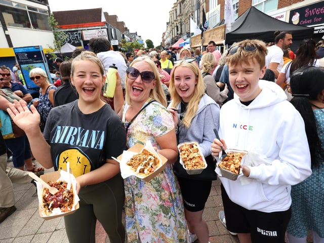 Pictured is (L-R) Millie Fryer, Lisa Fryer, Belle Kelly, Kirsty England.
Picture: Sam Stephenson.