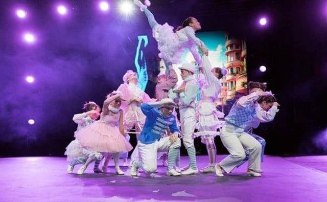 Purbrook Park Performers on the Main Stage at MOVE IT