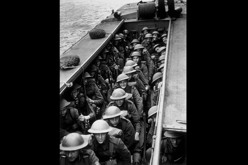 1943:  Men of the Royal Marines, tucked away in the landing craft, prepare to take part in invasion exercises.  (Photo by Keystone Features/Getty Images)