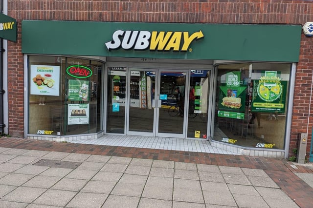 Subway is a popular chain of sanwhich shops which also serves coffee and other hot beverages.
