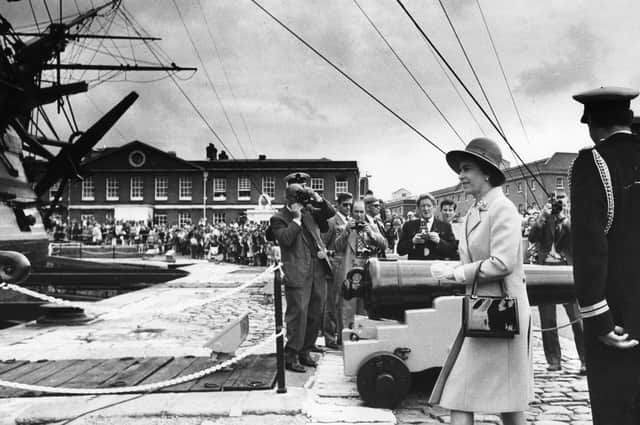 Queen Elizabeth visits Portsmouth Naval Base and the historic dockyard in 1973. Pictured here walking past HMS Victory.
Picture: The News Portsmouth 7964-19
