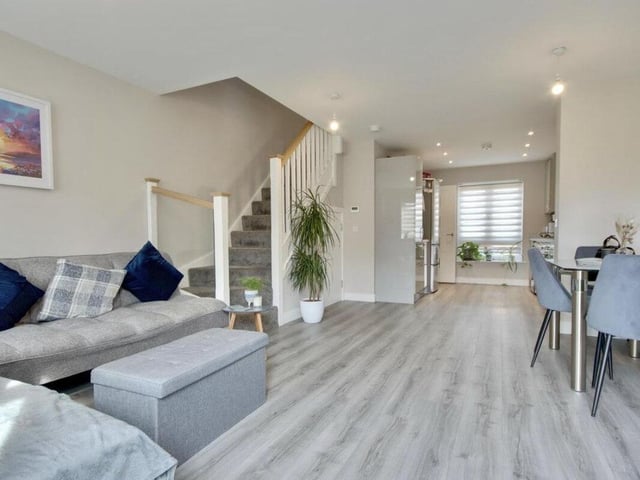 This property comes with two bedrooms, one bathroom and a reception room as well as a spacious garden and a driveway.