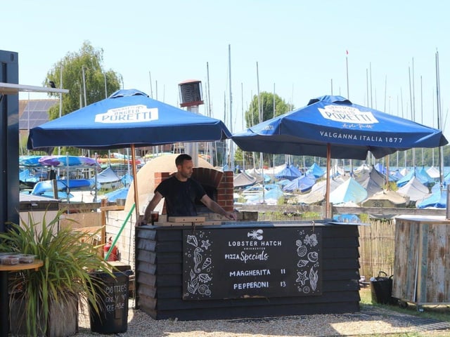 Guests enjoyed hand-stretched pizzas served straight from the outdoor oven.