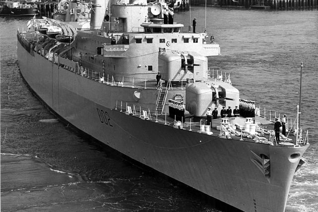 HMS Devonshire July 1967. The News PP211