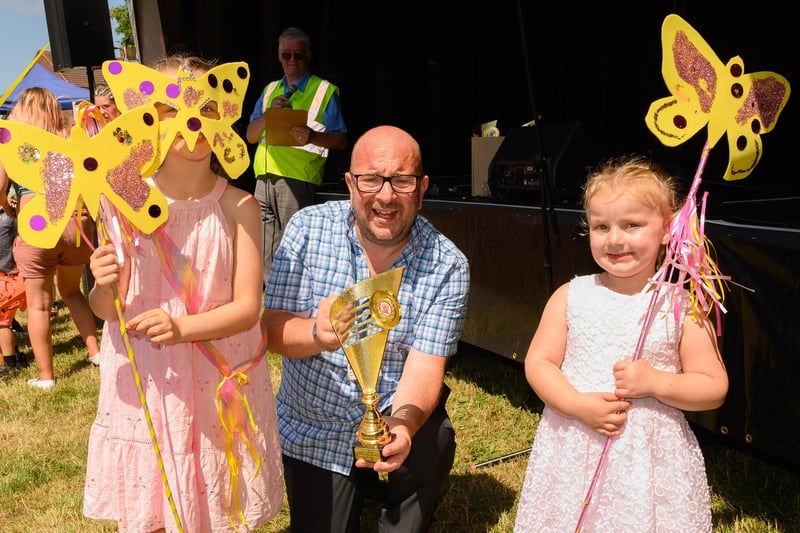 Pictured is: Girls from St Michaels Church with councillor Steve Pitt.

Picture: Keith Woodland