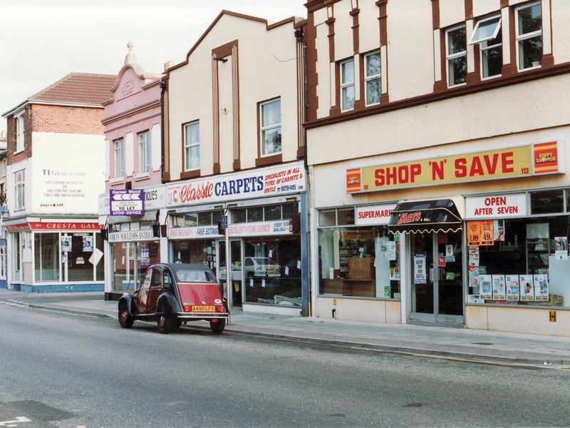 Cresta Gas, Classic Carpets and Shop and Save, Albert Road Portsmouth around 1992. Picture: The News C1528-3