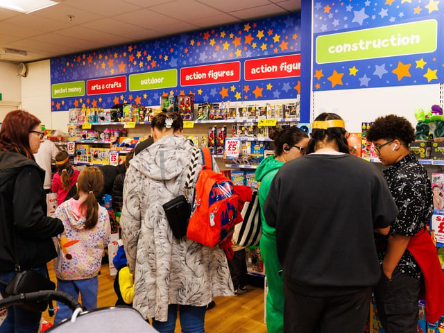 The Toys R Us has opened in the WH Smith store in Havant's Meridian Centre on Saturday, October 19.
