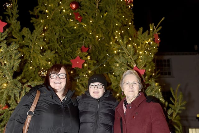 Emsworth Christmas lights were switched on in St Peter's Square on Friday, December 1, 2023.
Pictured is: (l-r) Tracey Kennett with her son Oscar Silvester and mum Irene Kennett.
Picture: Sarah Standing