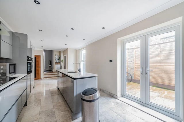 This house is a beautiful Victorian style home that has been decorated to a high standard and it is in a perfect location.