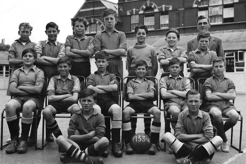 Copnor Secondary Modern School football team 1953-1954