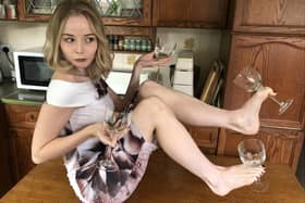 Roz Thompson, 26 from Fareham, has been selling things on Facebook Marketplace using funny posts and has pulled in thousands of followers for her antics. Pictured: Wine glasses. "Dine fancy with these Villeroy-Boch red wine glasses."