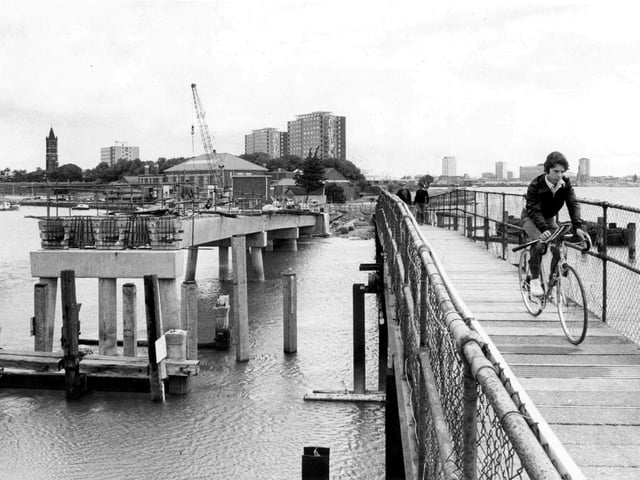 Haslar Bridge, Gosport 1980
Picture: The News Portsmouth 804008-1